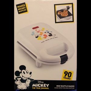 Mickey Mouse Mini Waffle Maker